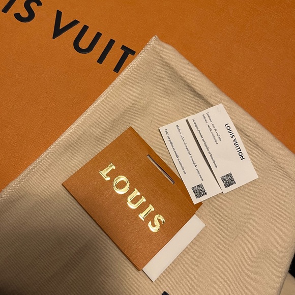 **** SOLD ❗️❗️❗️❗️LV OntheGo MM - Picture 7 of 7